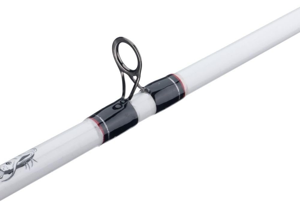 Ugly Stik Carbon Casting Fishing Rod - Image 4